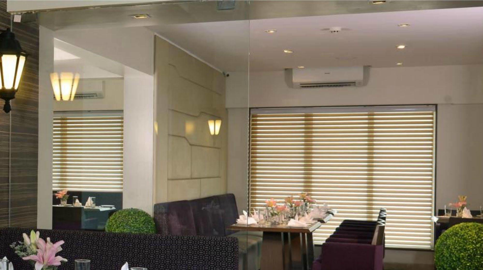 Residency Sarovar Portico Bombay Eksteriør billede