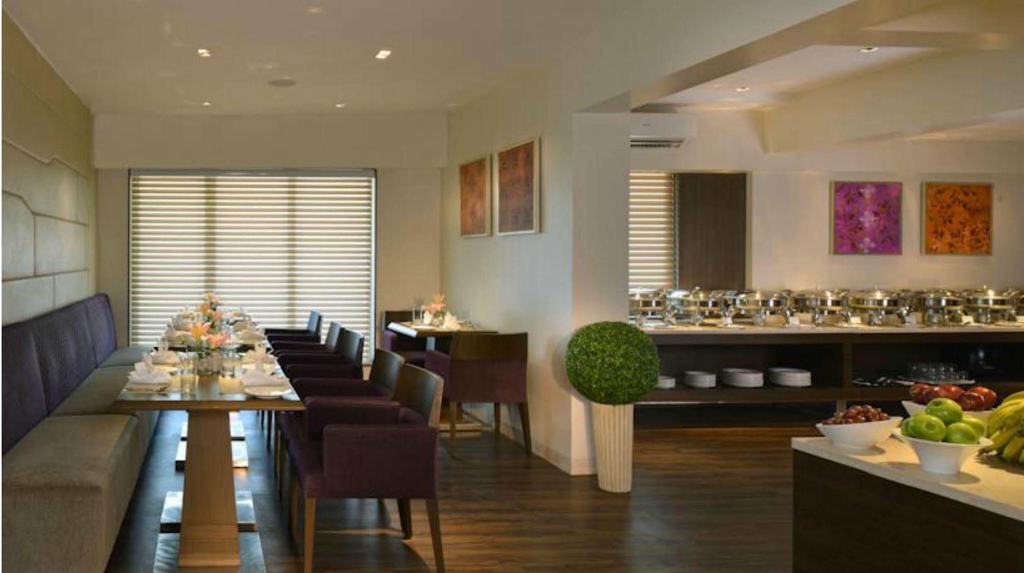 Residency Sarovar Portico Bombay Eksteriør billede
