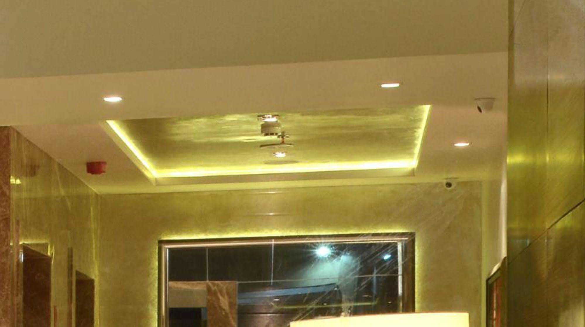 Residency Sarovar Portico Bombay Eksteriør billede