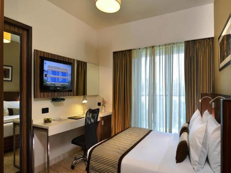 Residency Sarovar Portico Bombay Eksteriør billede