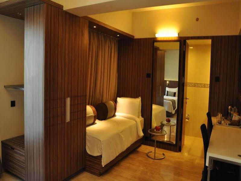 Residency Sarovar Portico Bombay Eksteriør billede
